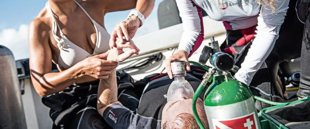 Stress and Rescue diver training in Tulum